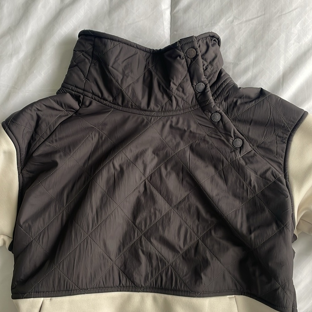 Northface Pullover - image 7